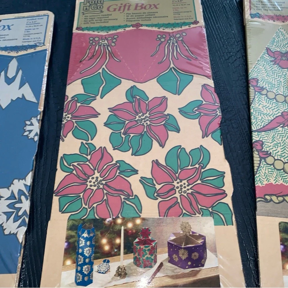Vintage Fold N' Go Christmas Tree Poinsettia Snowflake Gift Box Lot of 3 Sealed‎